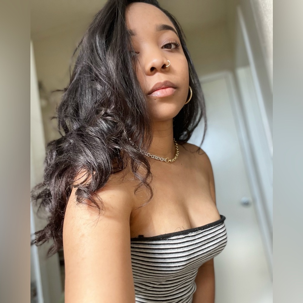 Meet your Posher, Sharee
